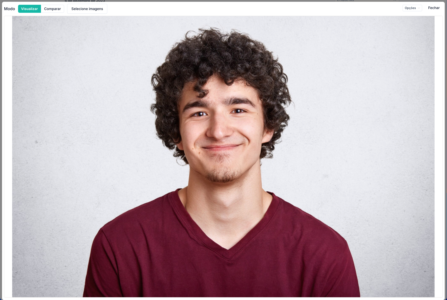 Veja qualquer foto do prontuário em tela cheia